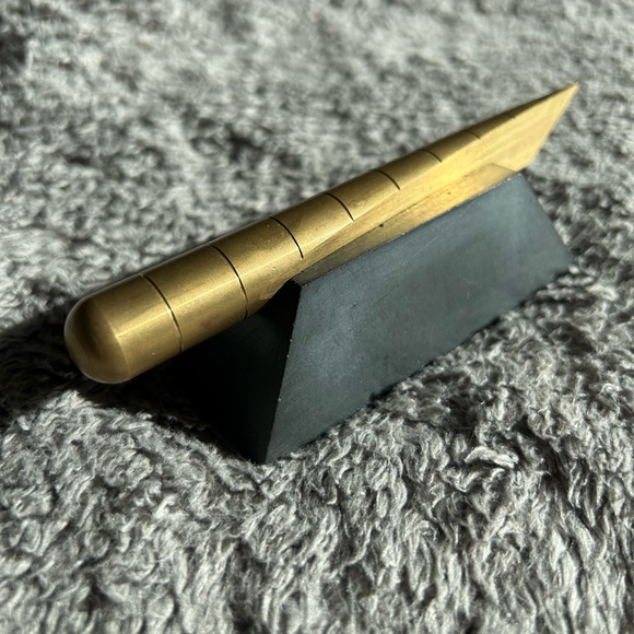 CRAIGHILL BUNDLE Desk Knife + Plinth BRASS Knife and BLACK Plinth - Picture 1 of 4